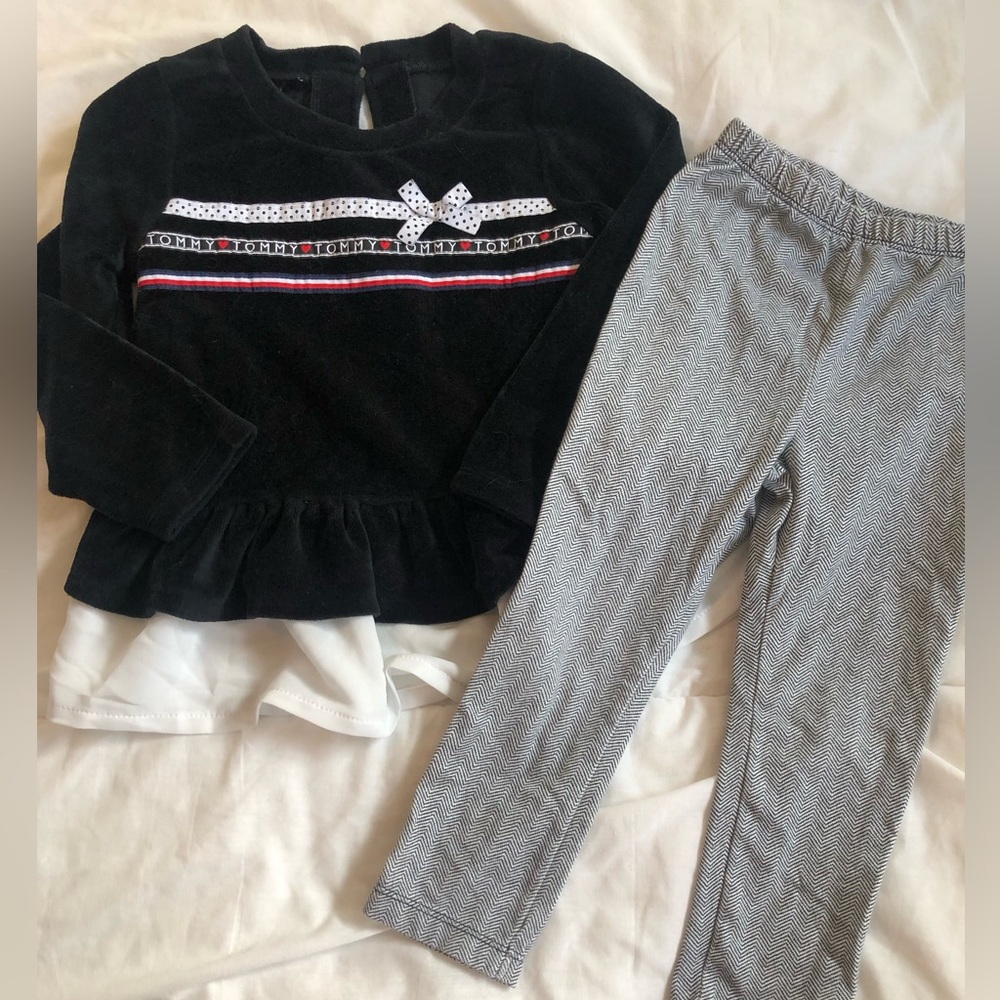 3T Tommy Hilfiger 2pc Girls outfit, like new